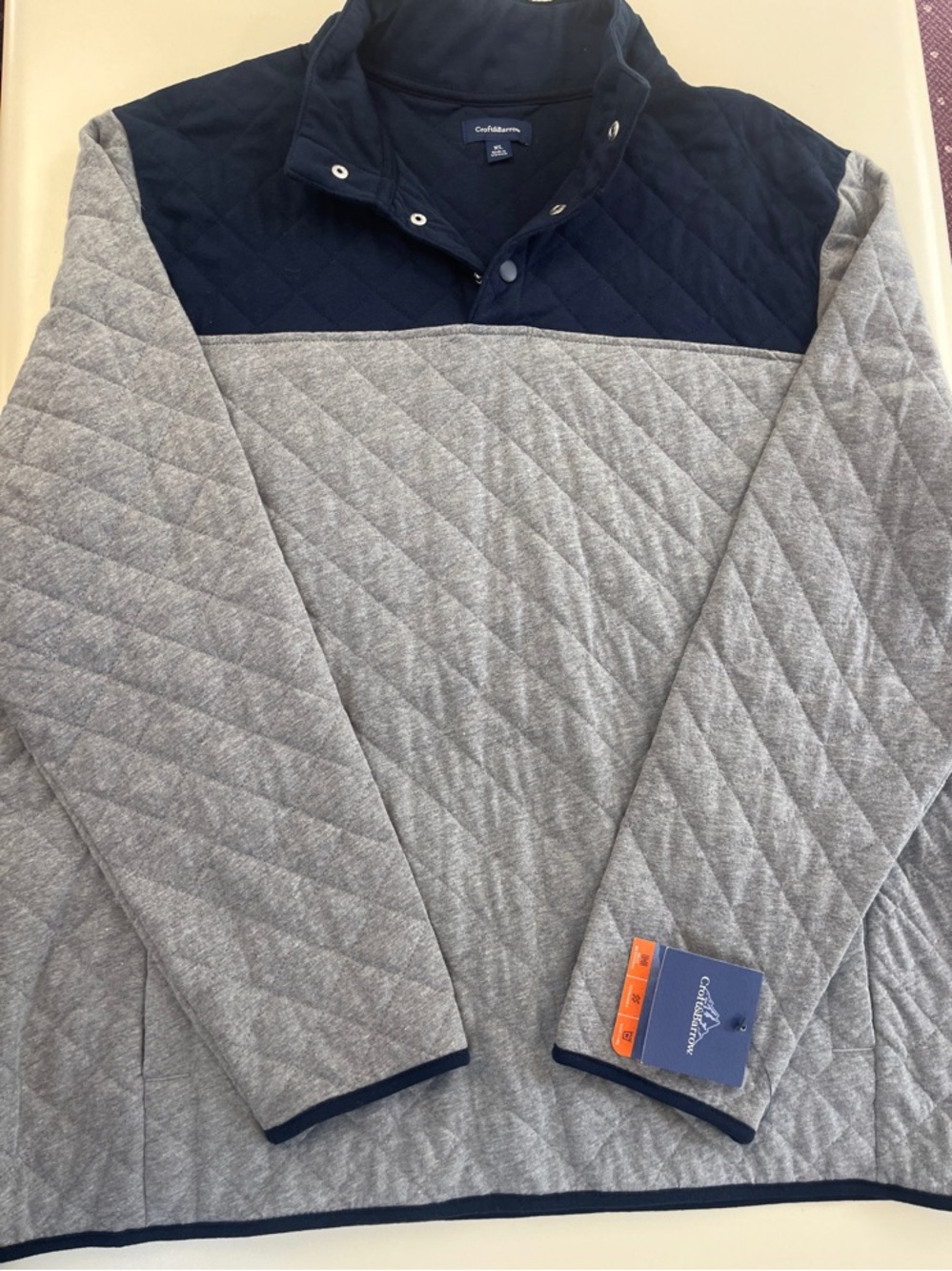 Coldwater Creek Quilted Pullover in Navy and Light Gray